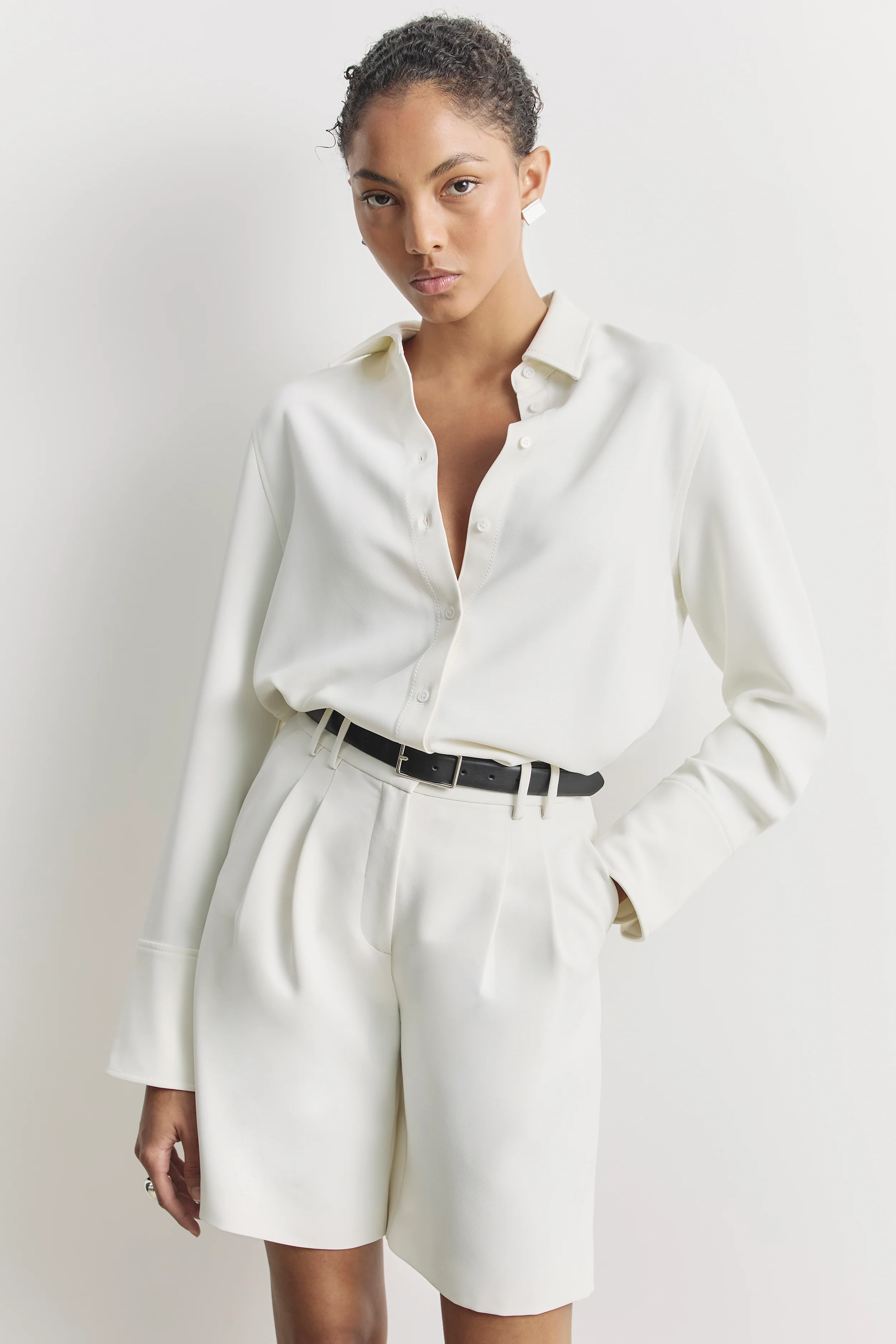 Effortless Pleated Longline Shorts - White - Image 4