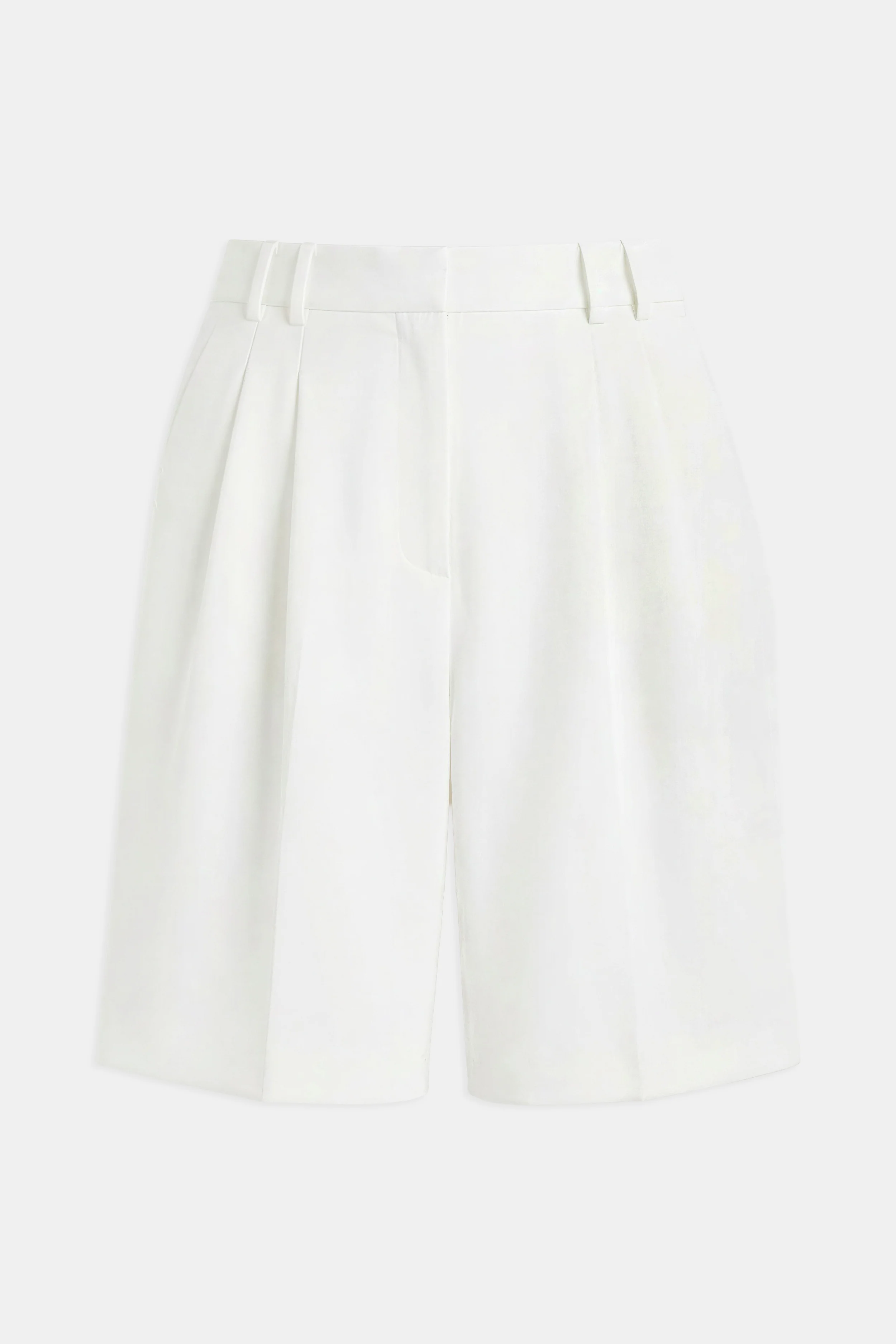 Effortless Pleated Longline Shorts - White - Image 9