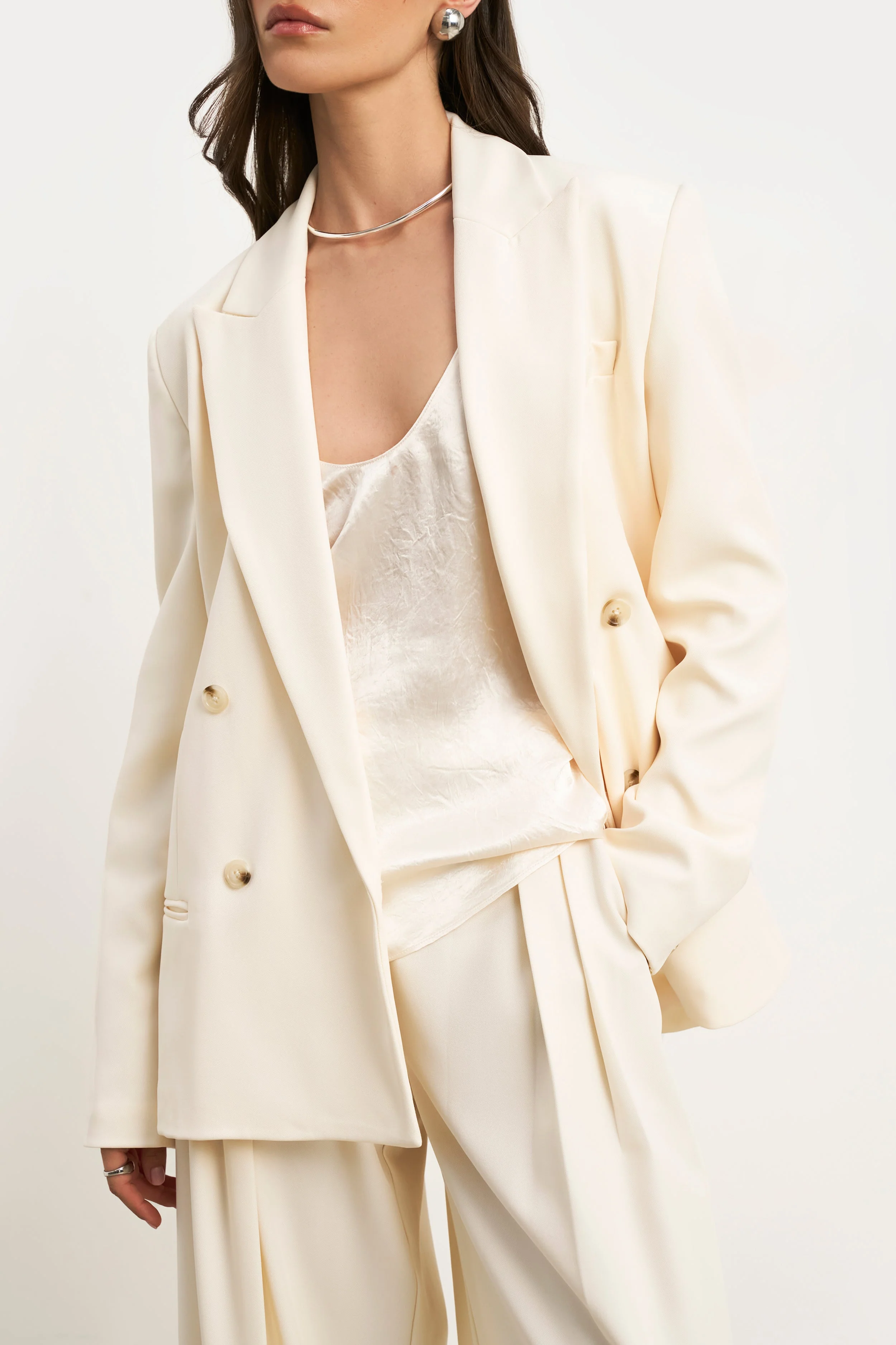 Pleated Ultra Wide Leg Trousers - Cream - Image 5